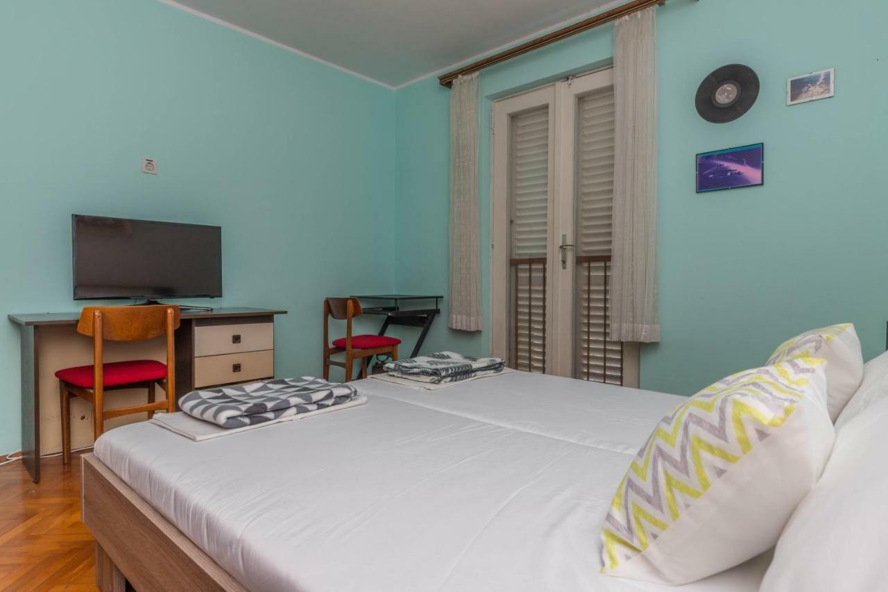 Apartment Center ซริกเวนิซา ภายนอก รูปภาพ